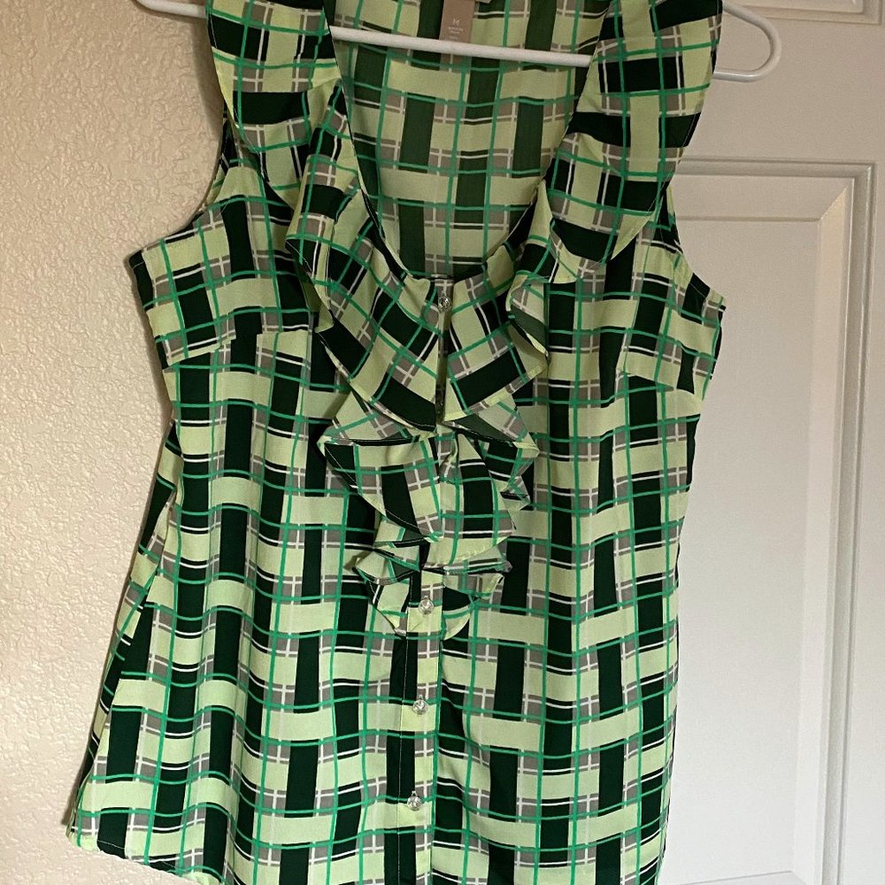 Sleeveless Green Ruffle